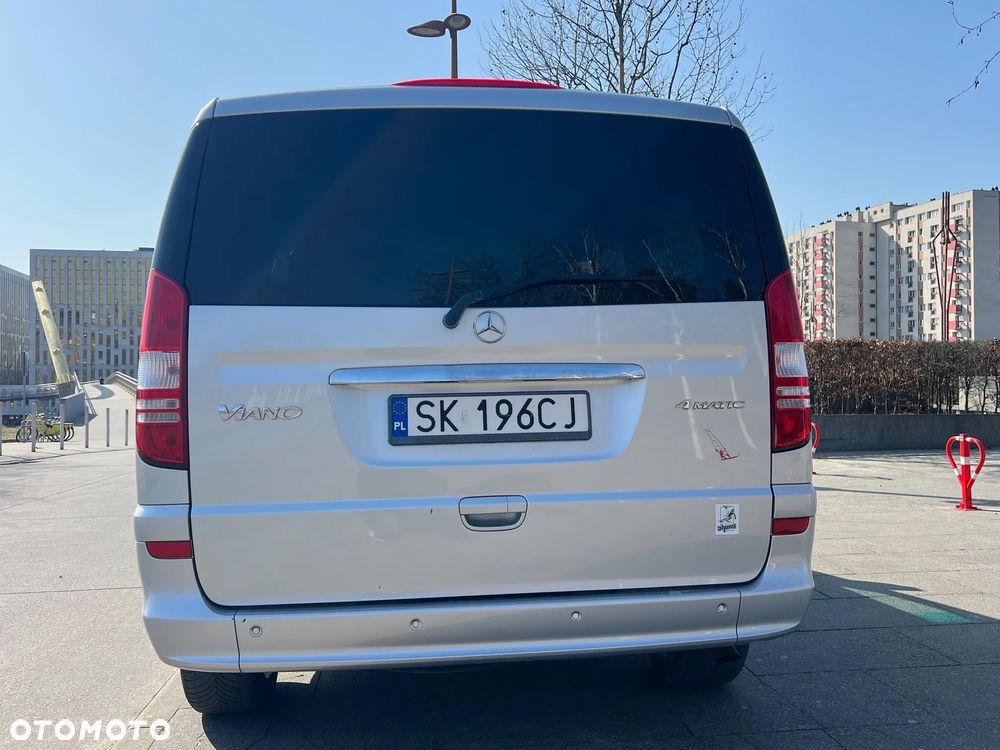 Mercedes-Benz Viano - 4