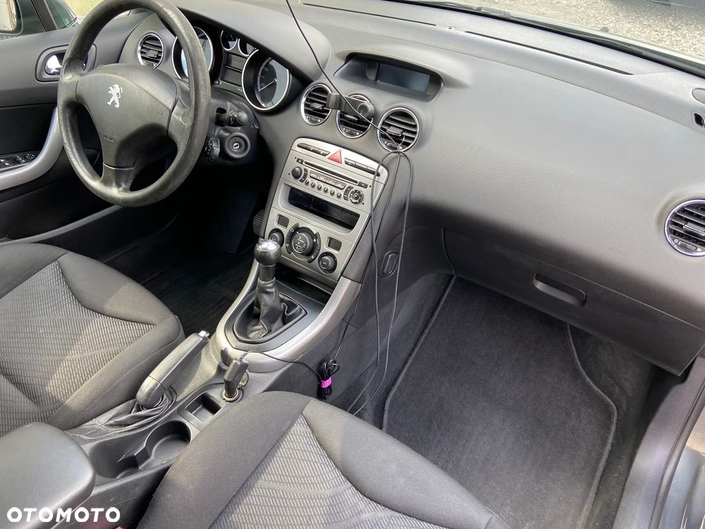 Peugeot 308 - 23