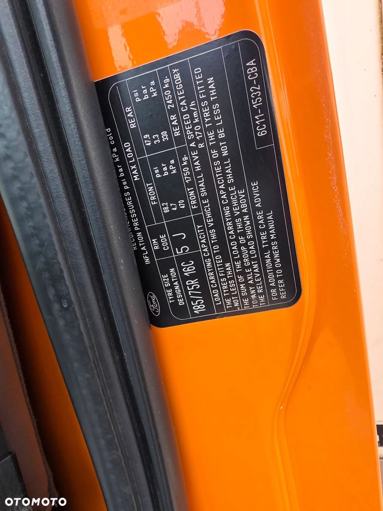 Ford Transit - 11
