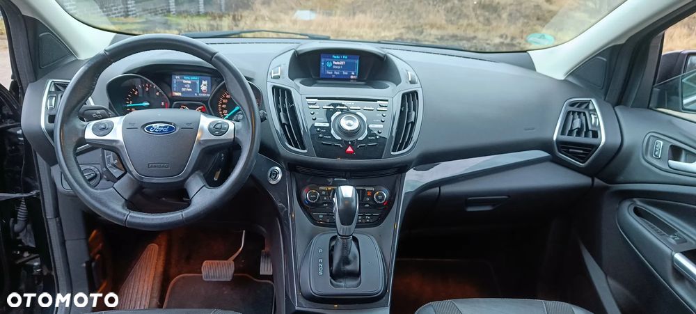 Ford Kuga 2.0 TDCi 4x4 Titanium - 4