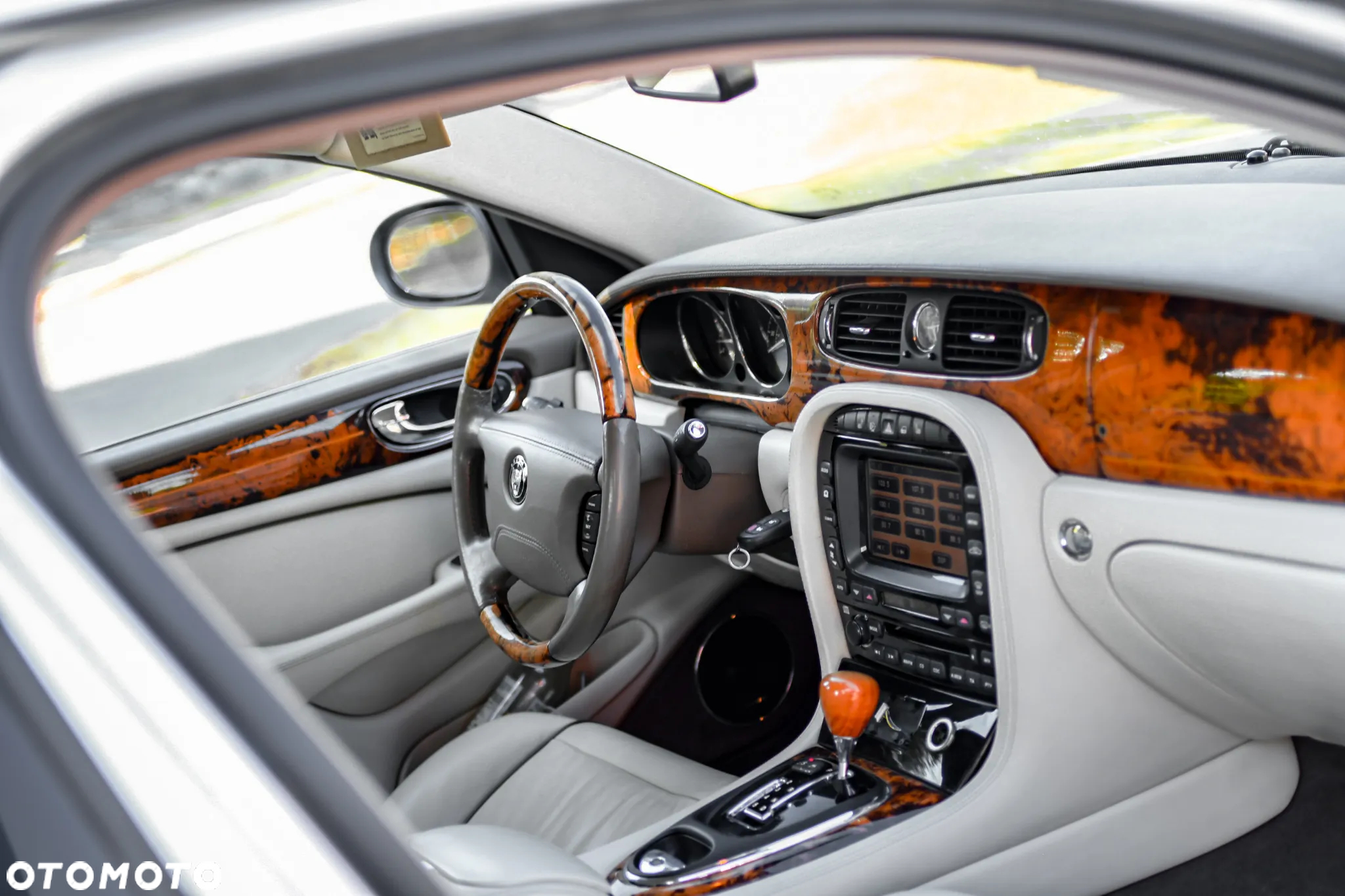 Jaguar S-Type 4.2 V8 High - 7