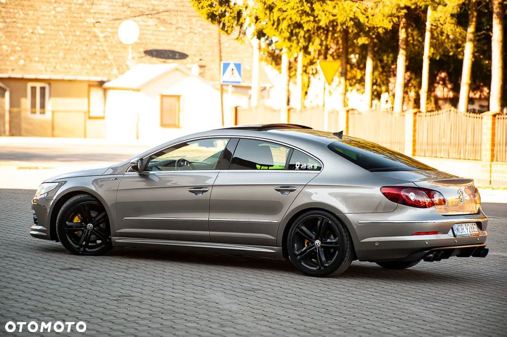 Volkswagen Passat CC - 9
