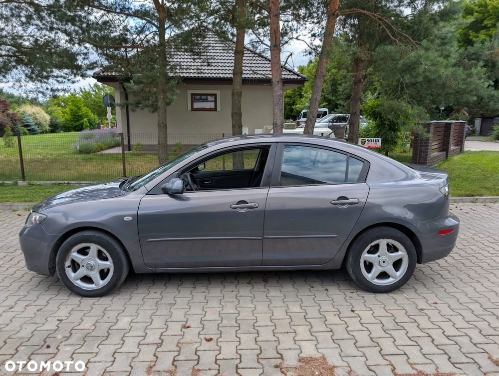 Mazda 3 - 4