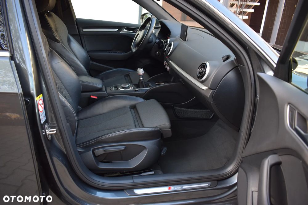 Audi A3 Sportback 2.0 TDI (clean diesel) S line Sportpaket - 11