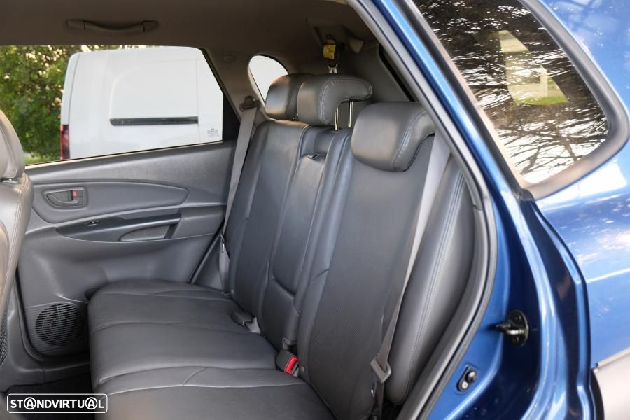 Hyundai Tucson 2.0 CRDi Comfort 4WD - 13
