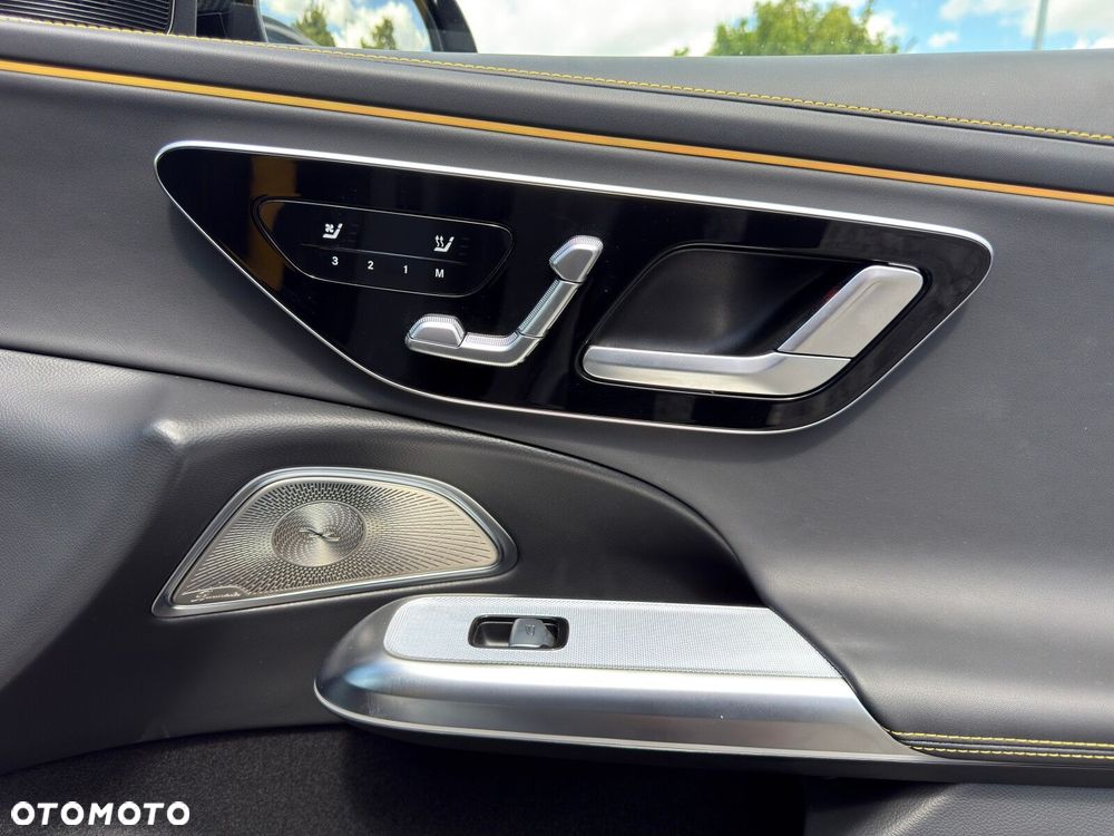 Mercedes-Benz Klasa E - 28