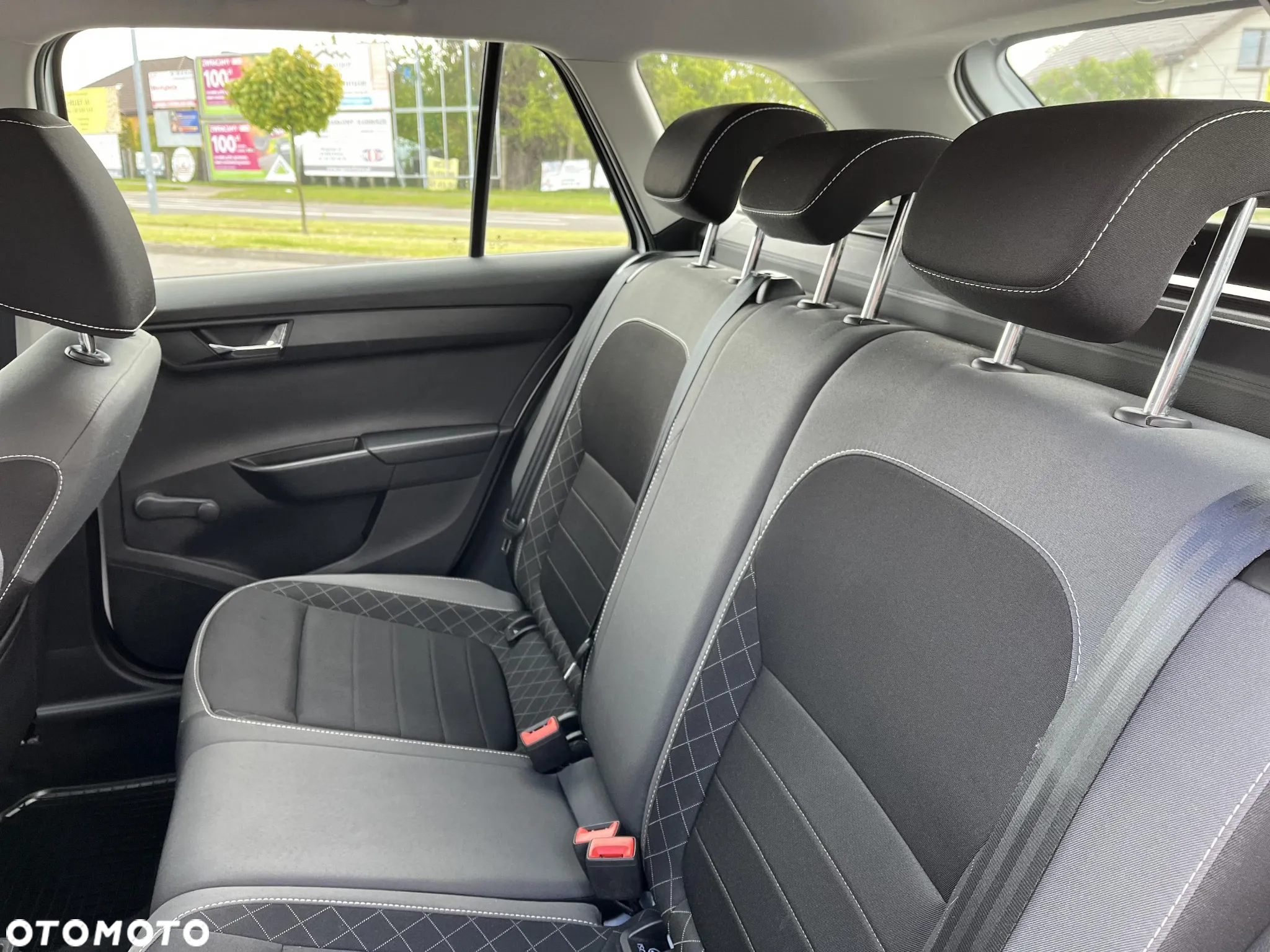 Skoda Fabia 1.0 TSI Ambition - 17