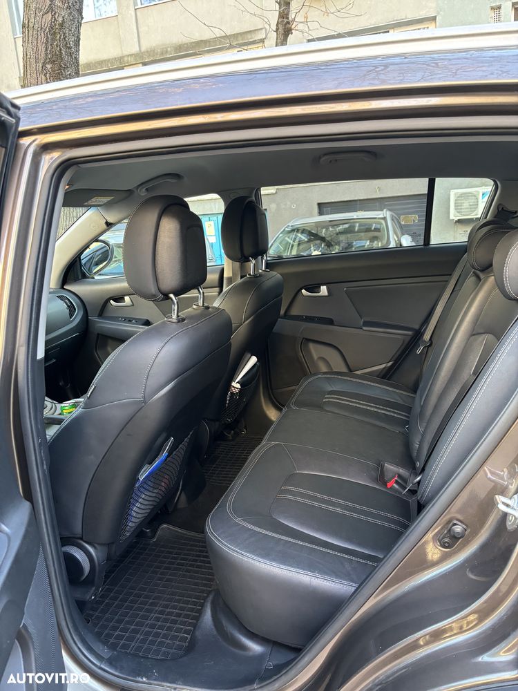 Kia Sportage 2.0 DSL HP 6AT 4x4 Style - 8