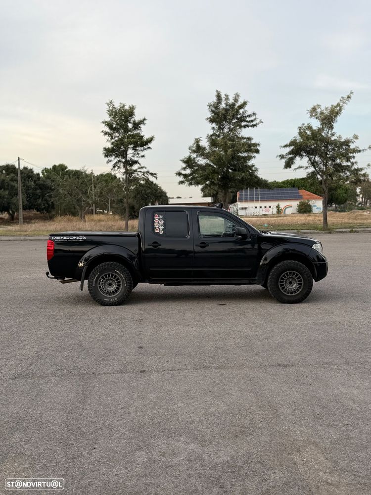 Nissan Pick Up - 8