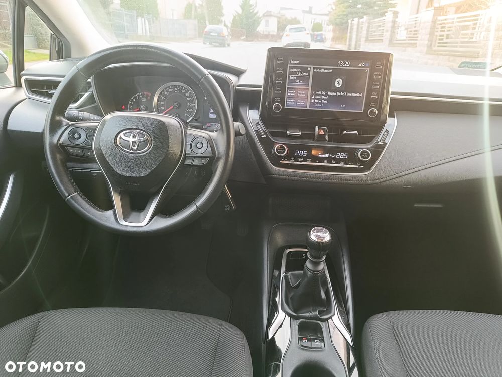 Toyota Corolla 1.6 Comfort - 19