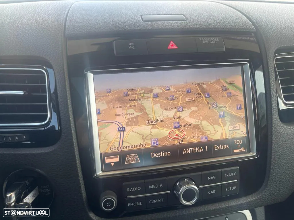 VW Touareg 3.0 TSI Hibrido - 9