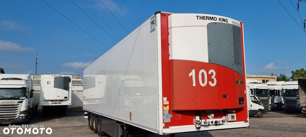Schmitz Cargobull SKO24 - 8