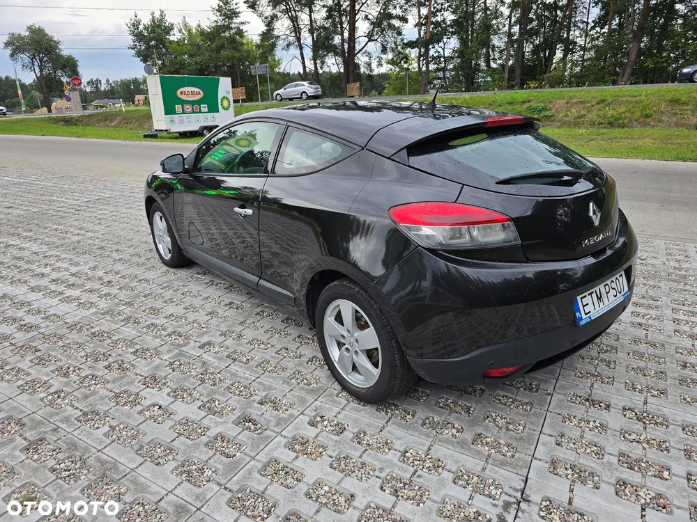 Renault Megane 2.0 16V Exception CVT - 3