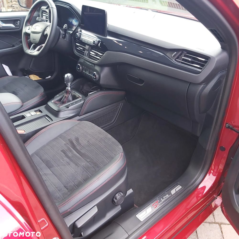 Ford Kuga 1.5 EcoBoost FWD ST-Line X - 7