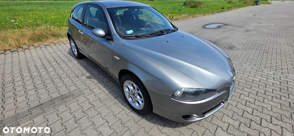 Alfa Romeo 147 1.6 Twin Spark Impression - 8