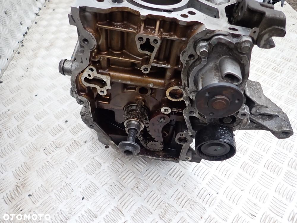 SILNIK GOŁY SŁUPEK   NISSAN JUKE  HRA2 29140 - 4