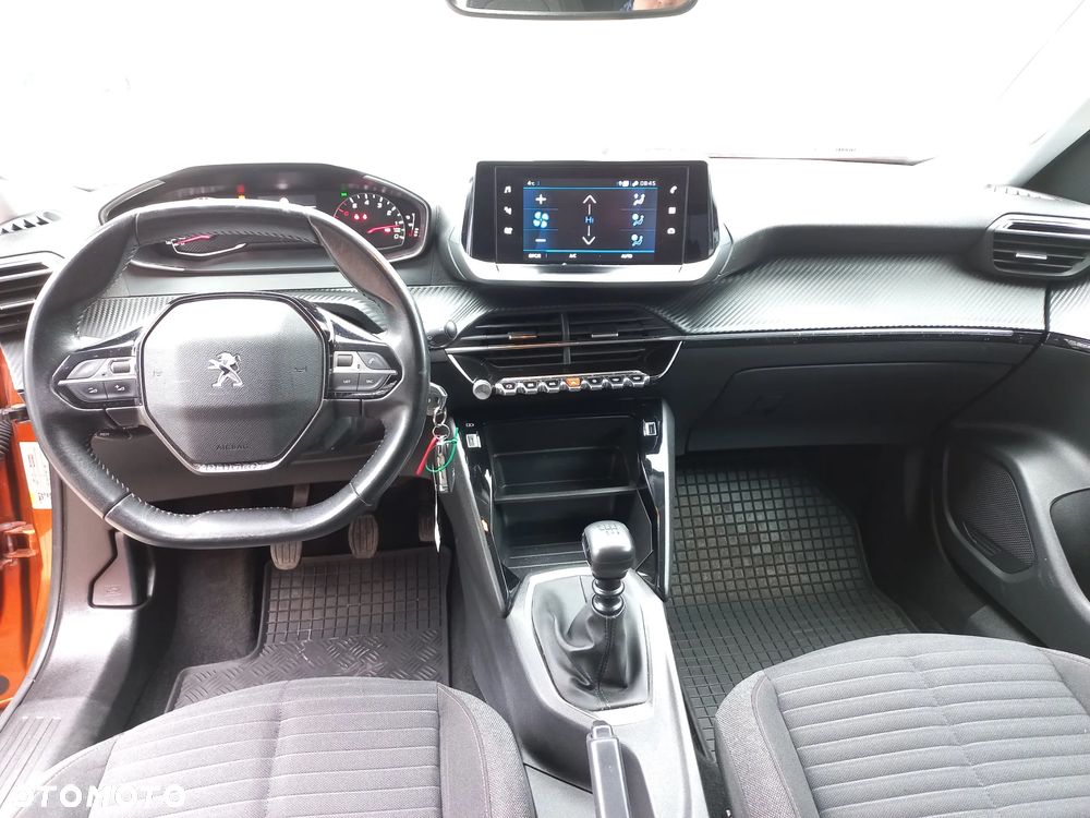 Peugeot 2008 1.5 BlueHDi Allure S&S - 14