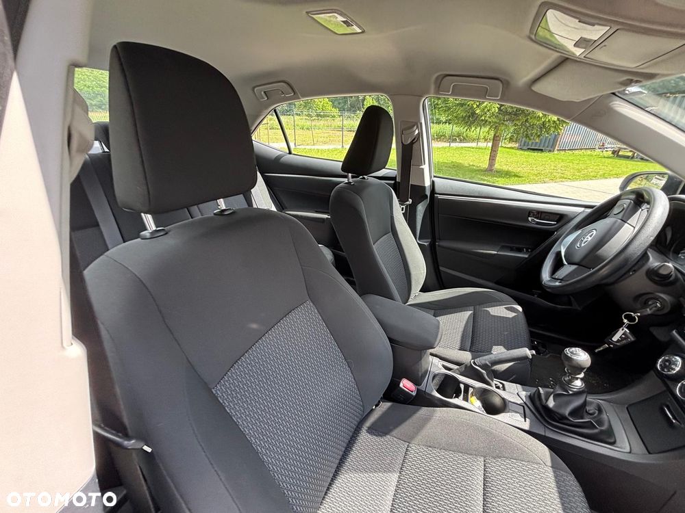 Toyota Corolla 1.33 Dual-VVT-i Cool - 16