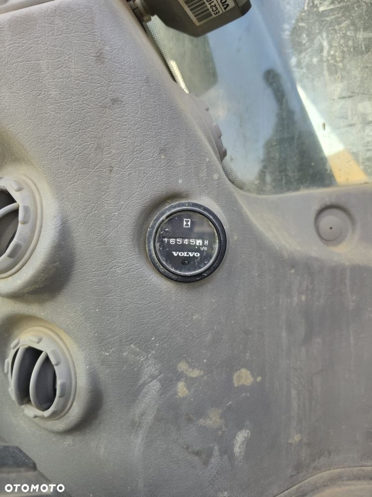 Volvo - 2