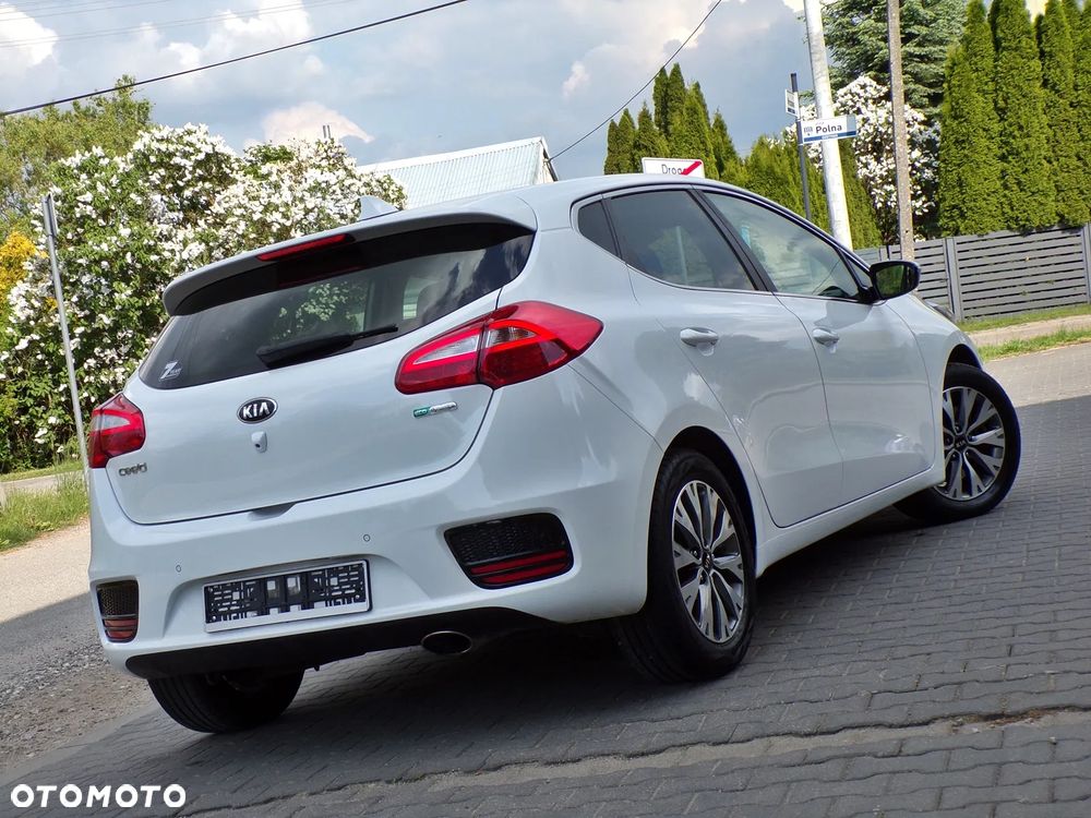 Kia Ceed 1.6 CRDi L - 2