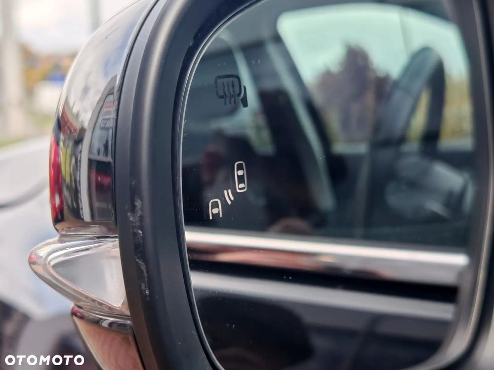 Suzuki SX4 S-Cross 1.5 DualJet Hybrid Premium AGS - 17