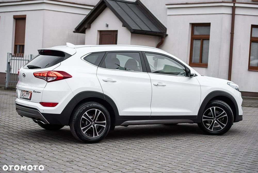 Hyundai Tucson 1.6 T-GDI GO 2WD - 17