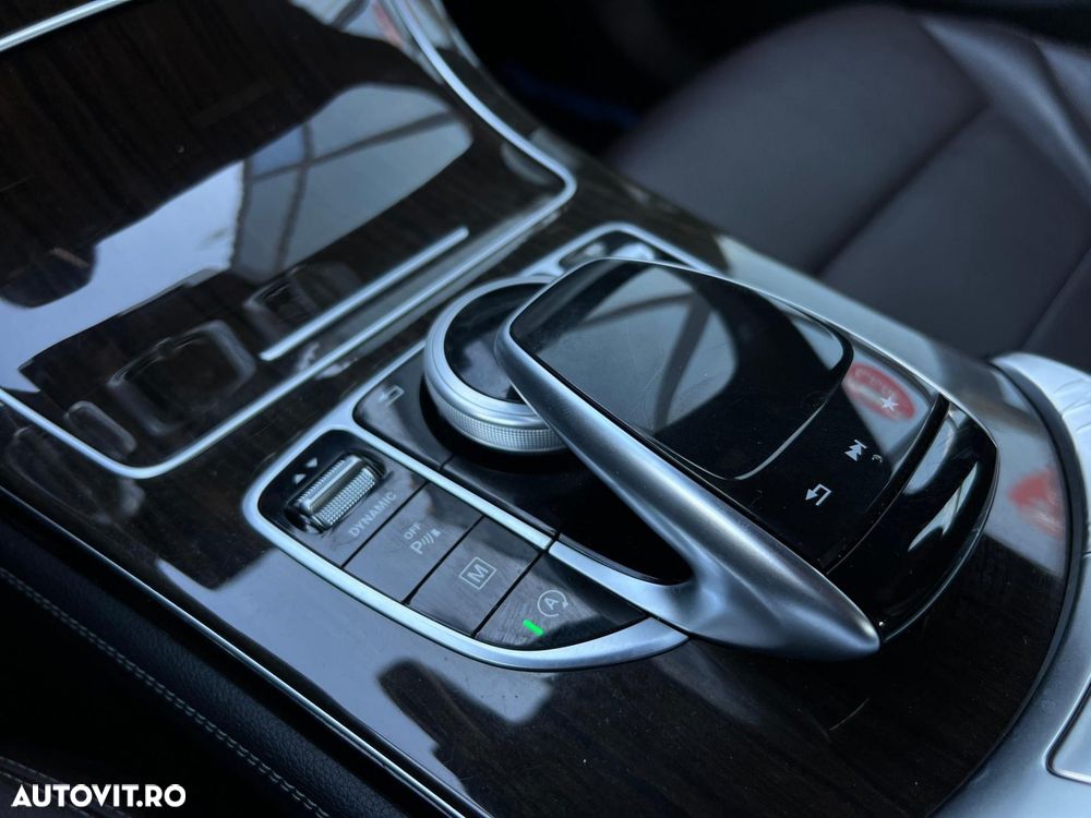 Mercedes-Benz GLC - 16