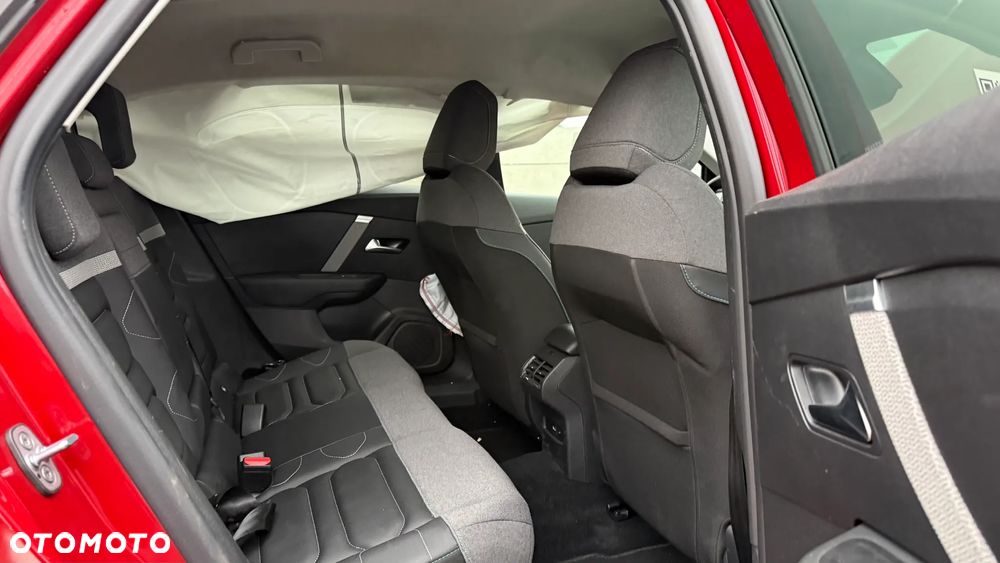 Citroën C4 Hybrid 136 ë-DSC6 MAX - 17