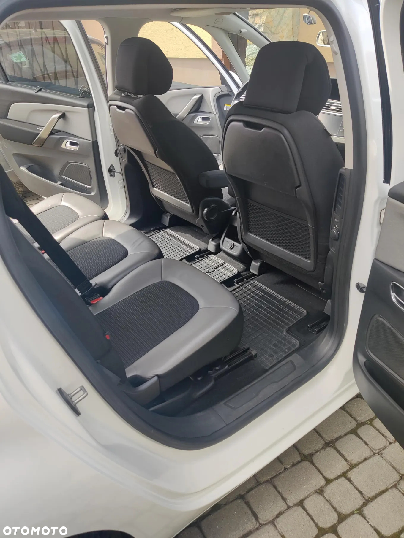 Citroën C4 Grand Picasso 1.2 PureTech Shine S&S - 25