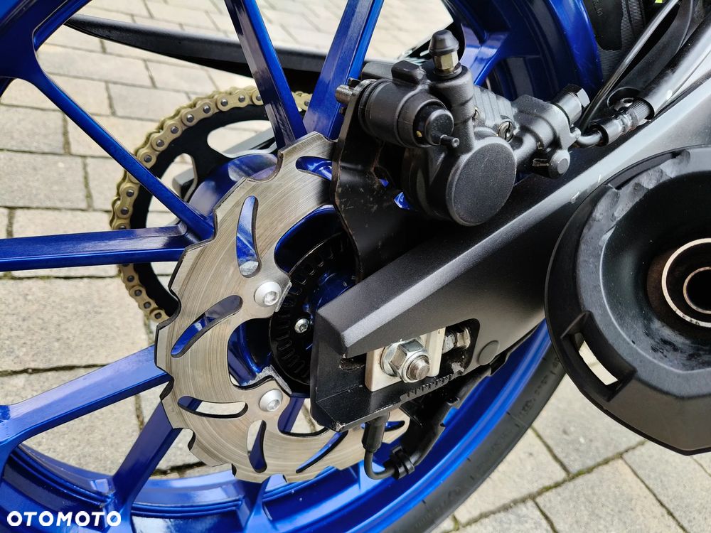 Yamaha MT - 18