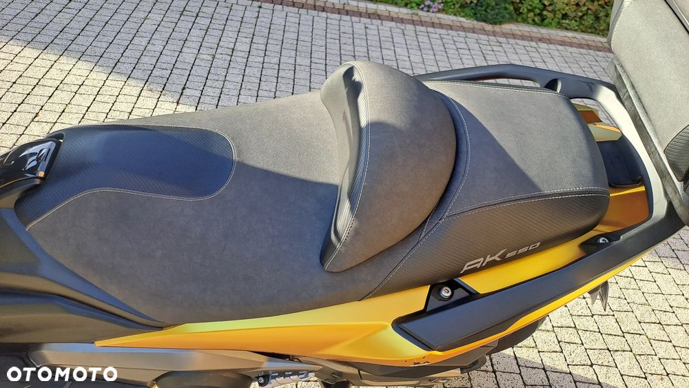 Kymco AK 550 - 8