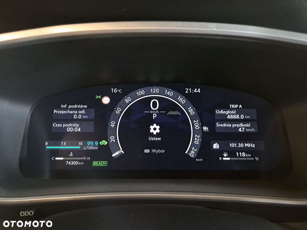 Toyota Corolla Cross 2.0 Hybrid Comfort - 32