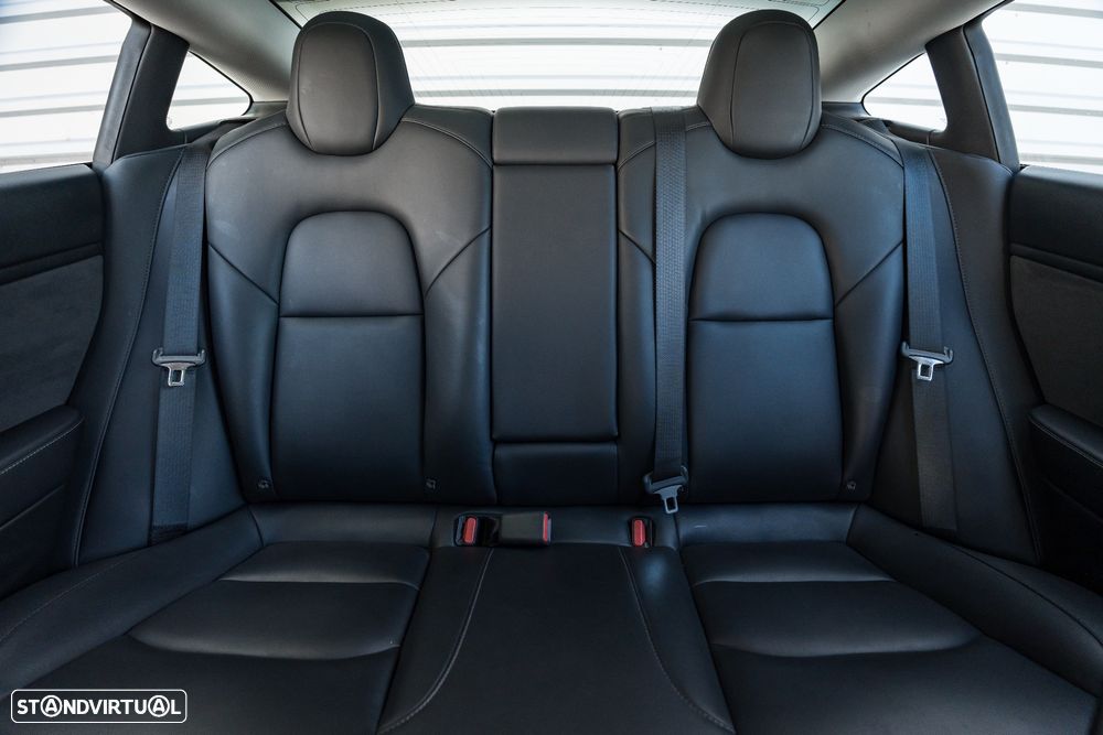 Tesla Model 3 Long Range Tração Integral - 30
