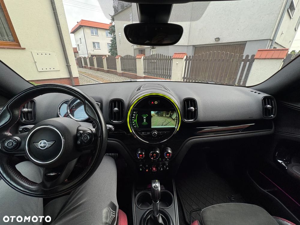 MINI John Cooper Works - 19