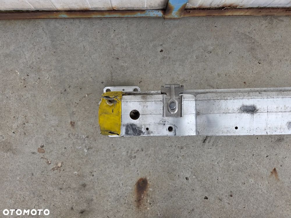 Belka dolna wzmocnienie zderzaka przód Peugeot 308 T9 LIFT - 2