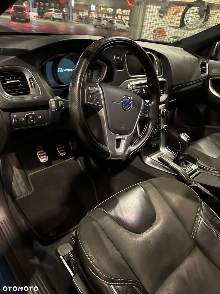 Volvo V40 D2 Drive-E R-Design Kinetic - 7