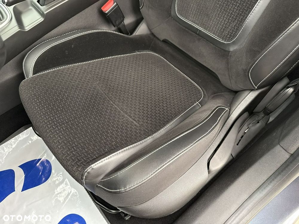 Renault Megane - 18
