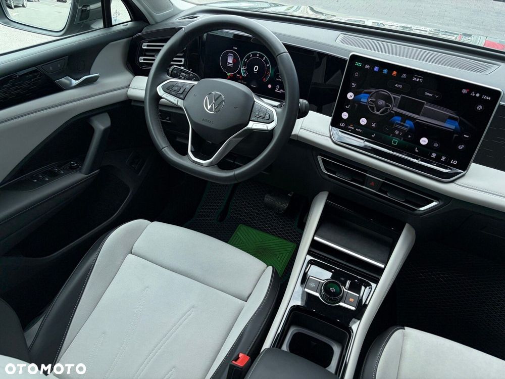 Volkswagen Tiguan - 17