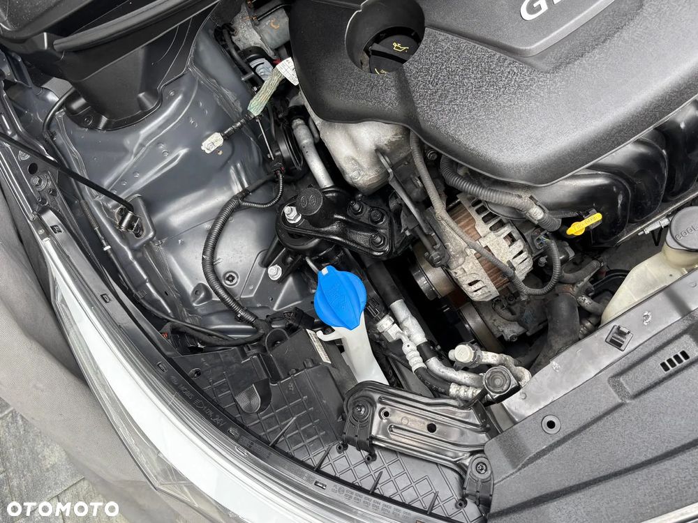 Kia Ceed 1.6 GDI Fifa World Cup Edition - 35