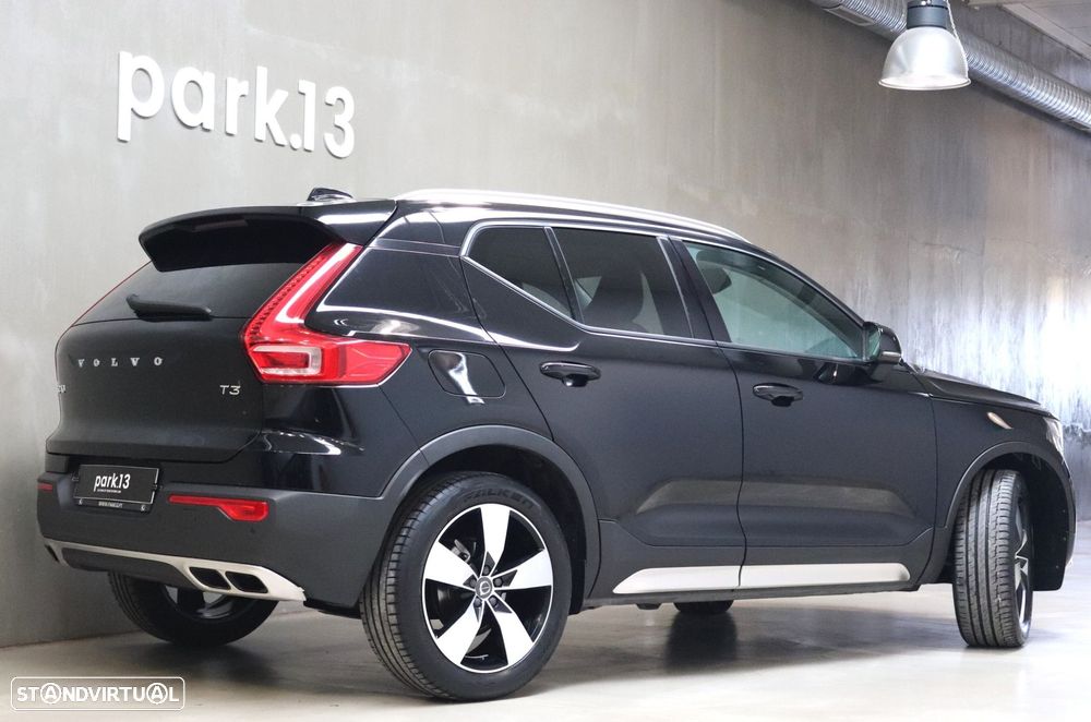 Volvo XC 40 1.5 T3 Tech Edition - 4