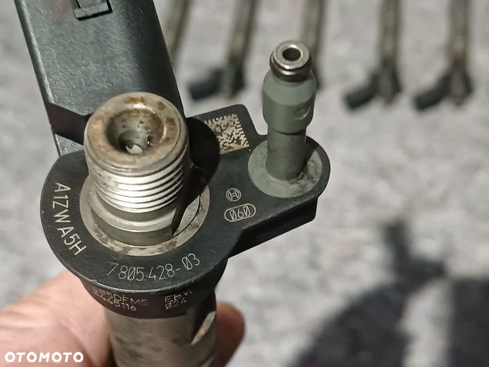 NR 4 Wtrysk, Wtryskiwacze paliwa do BMW X5 3.0TDI 7805428 03 - 7