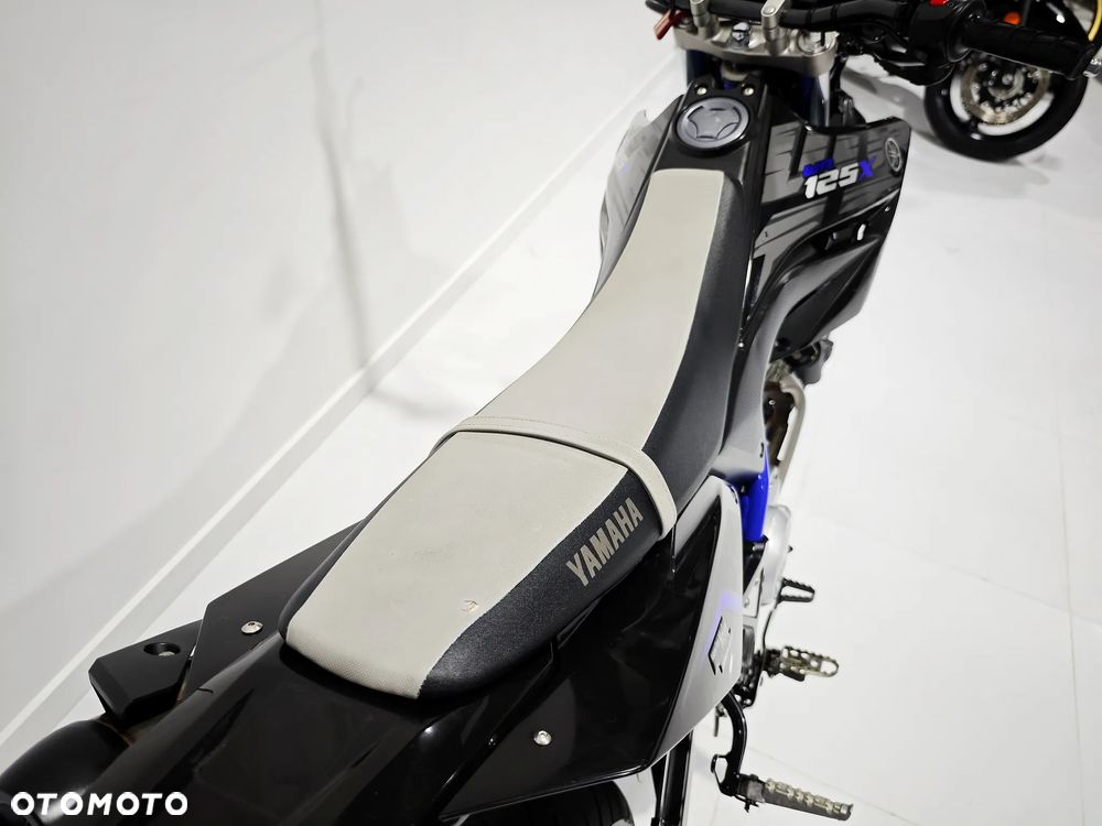 Yamaha WR - 9