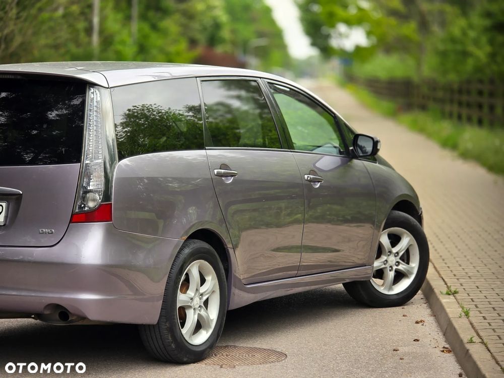 Mitsubishi Grandis 2.0 DI-D 7-Sitzer Intense - 40