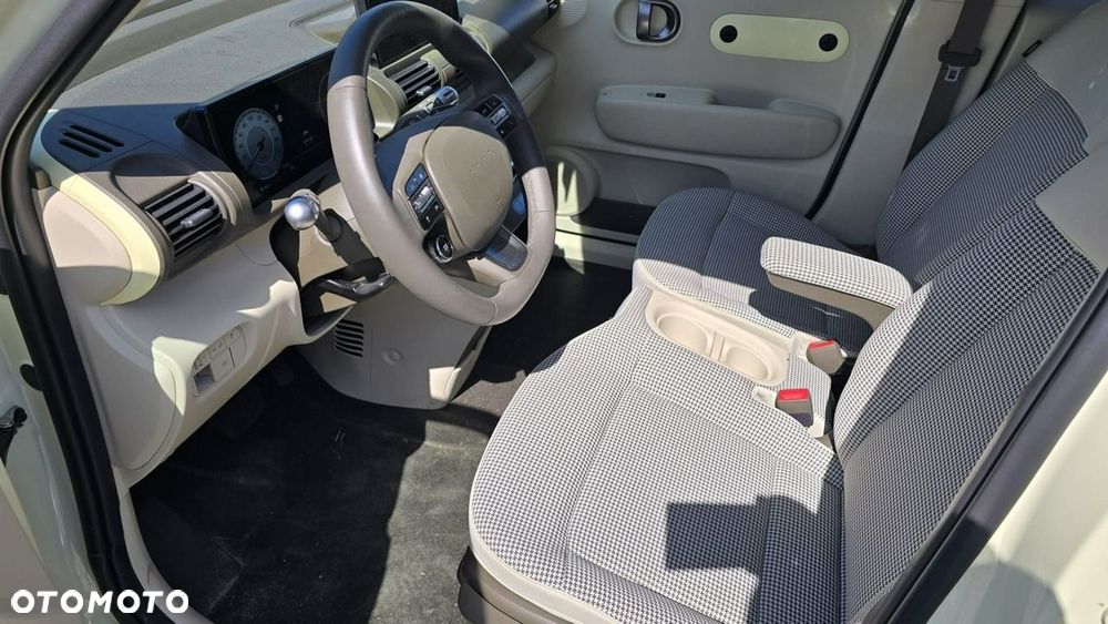 Hyundai Inster - 12