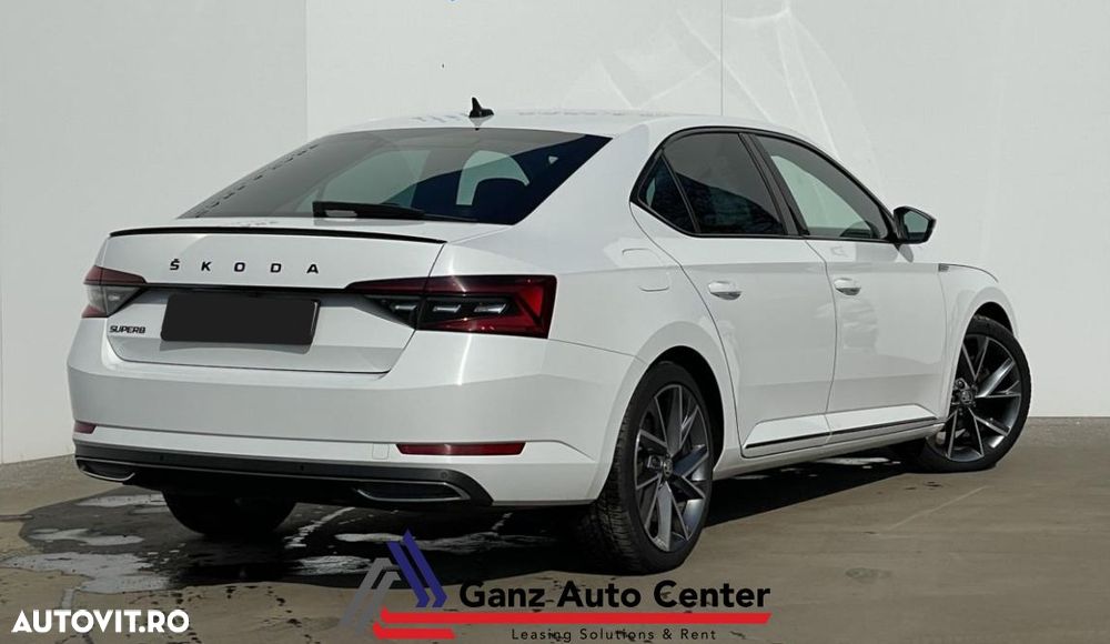 Skoda Superb 2.0 TDI DSG Sportline - 2