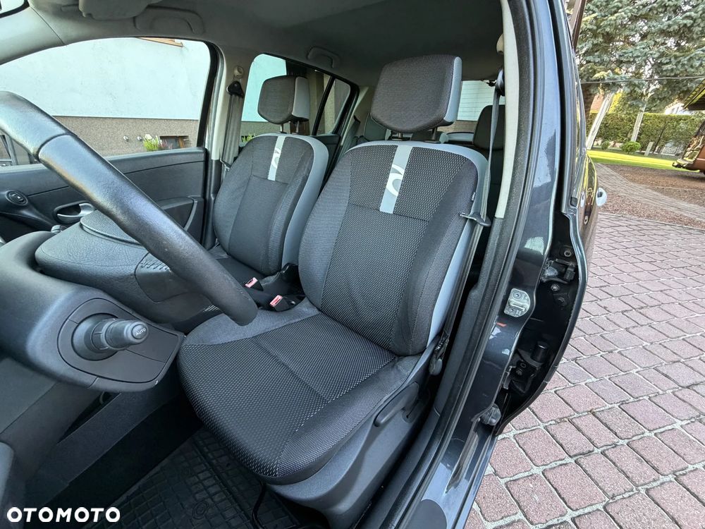 Renault Clio 1.2 16V Ripcurl - 18