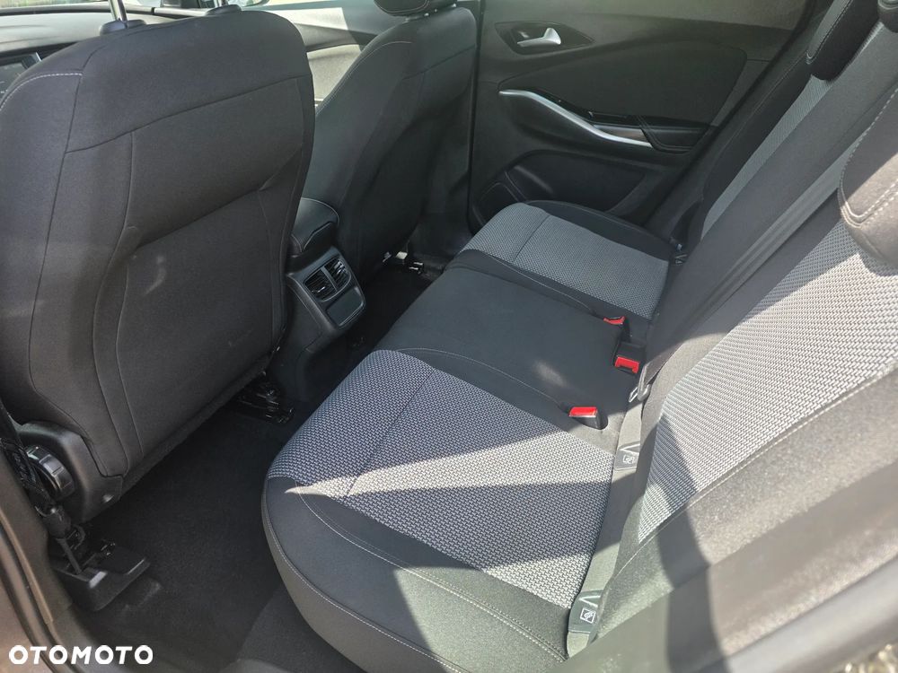 Opel Grandland X 1.2 Start/Stop Business Edition - 9