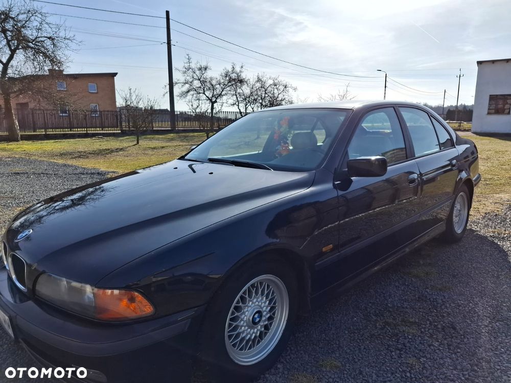 BMW Seria 5 - 8
