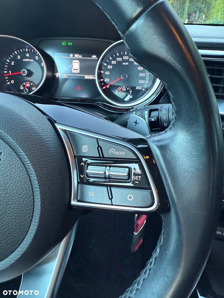 Kia Ceed 1.4 T-GDI L Business Line DCT - 14