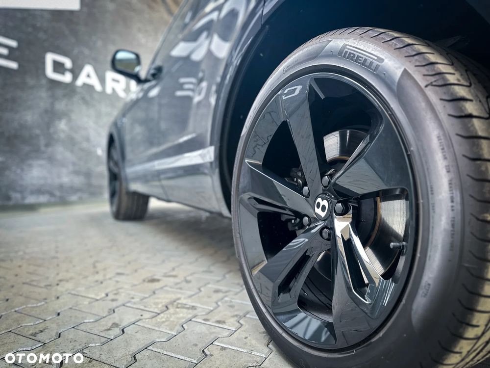 Bentley Bentayga W12 - 41